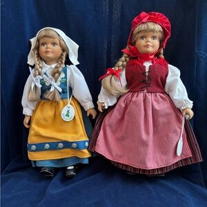 Schneider Traditional Dolls in Red and Yellow Attire